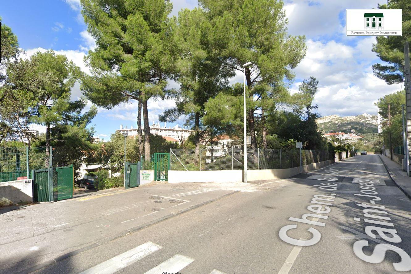 Image BOX A LOUER - RESIDENCE LE MANOIR